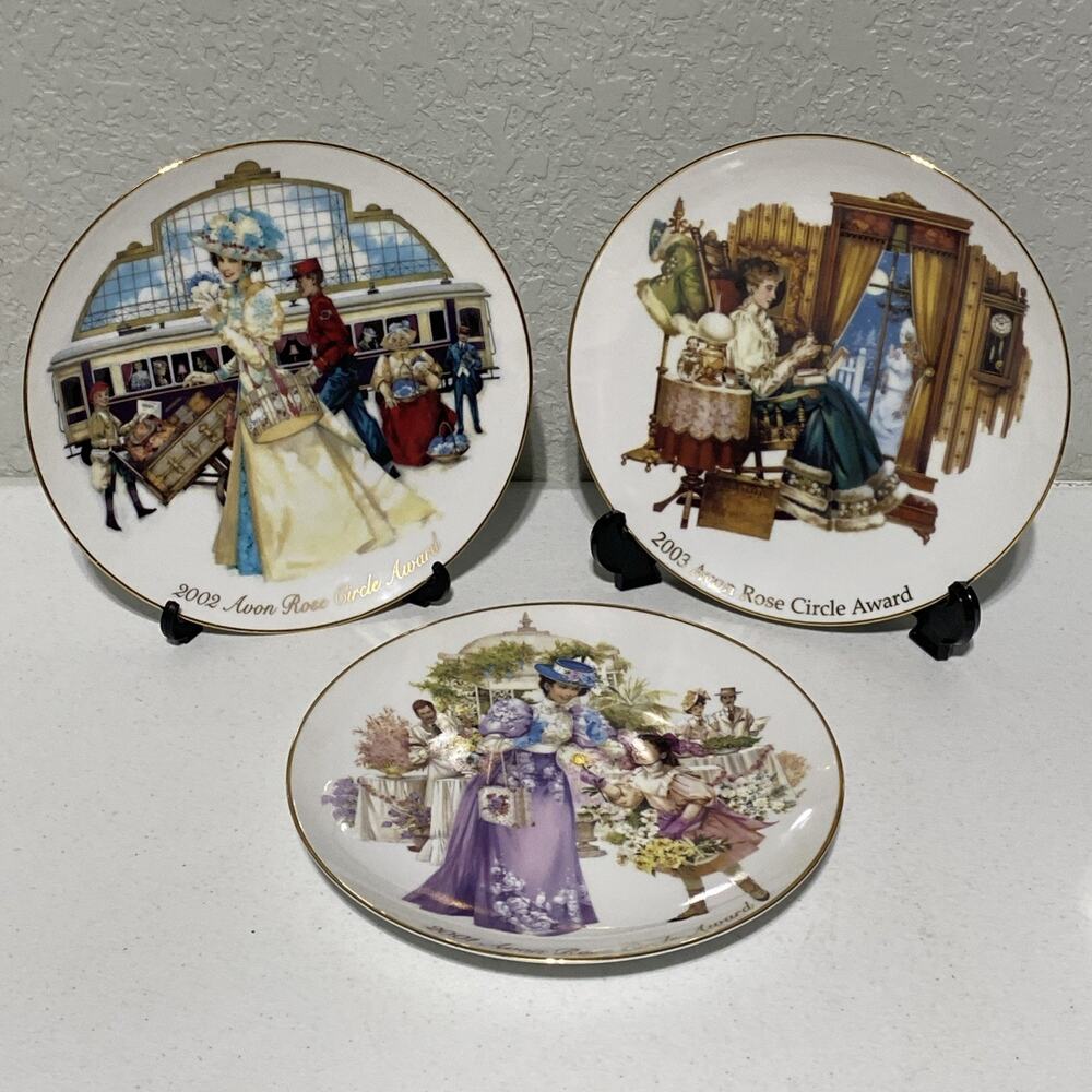 VTG Avon Mrs. Albee Rose Circle Award‎ Plates 2001 2002 2003 Gold Trim In Boxes